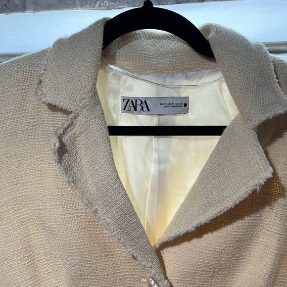 Zara Tweed Style Blazer - Picture 2 of 6